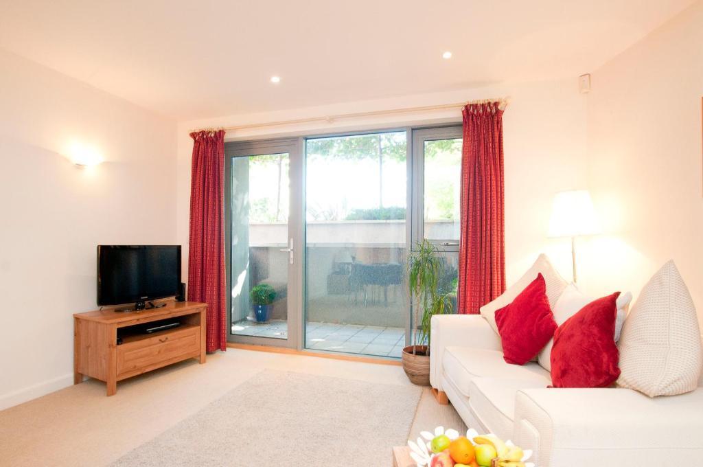 Cleyro Serviced Apartments - Harbourside Bristol Quarto foto